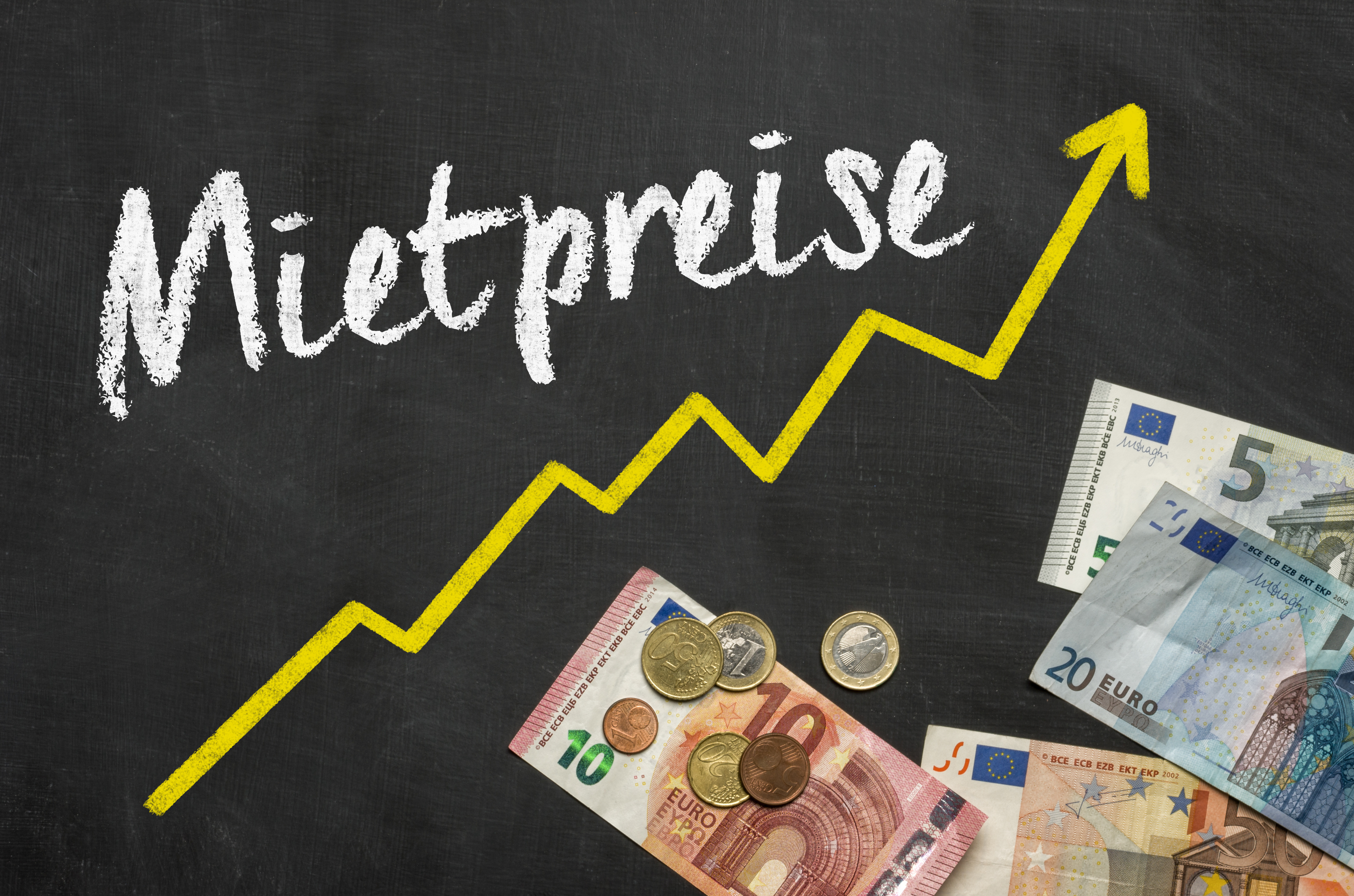 Tafel mit Geld - Mietpreise